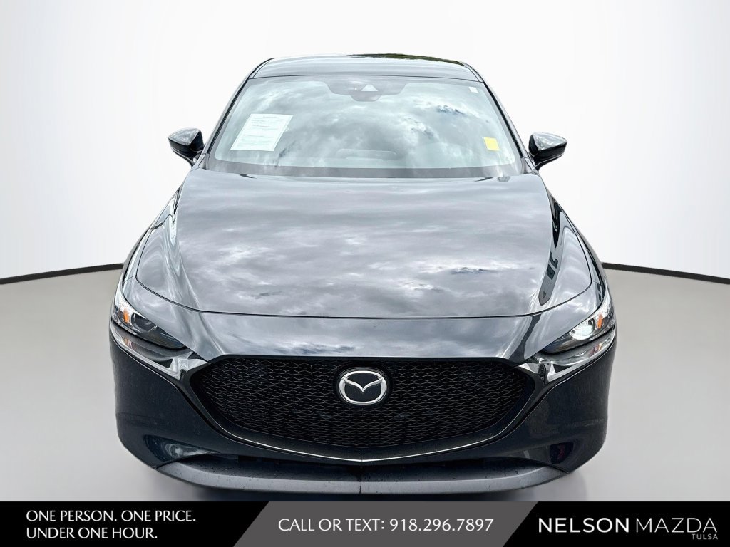 Used 2022 MAZDA MAZDA3 s FWD image 2
