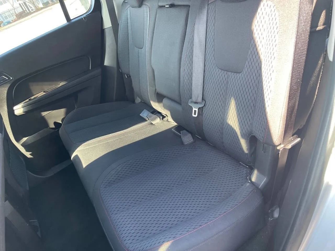 Used 2013 Chevrolet Equinox LS image 25