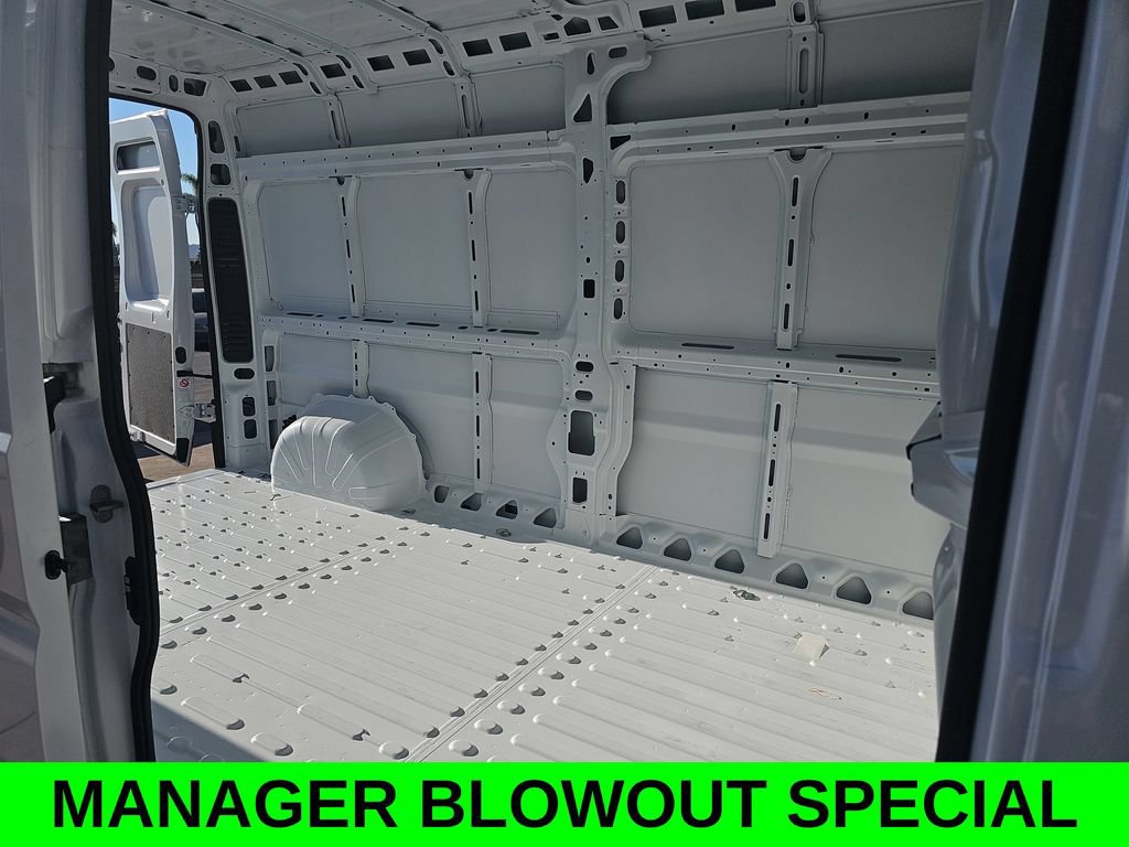 New 2026 RAM ProMaster 2500 w/ Convenience Group FWD image 12