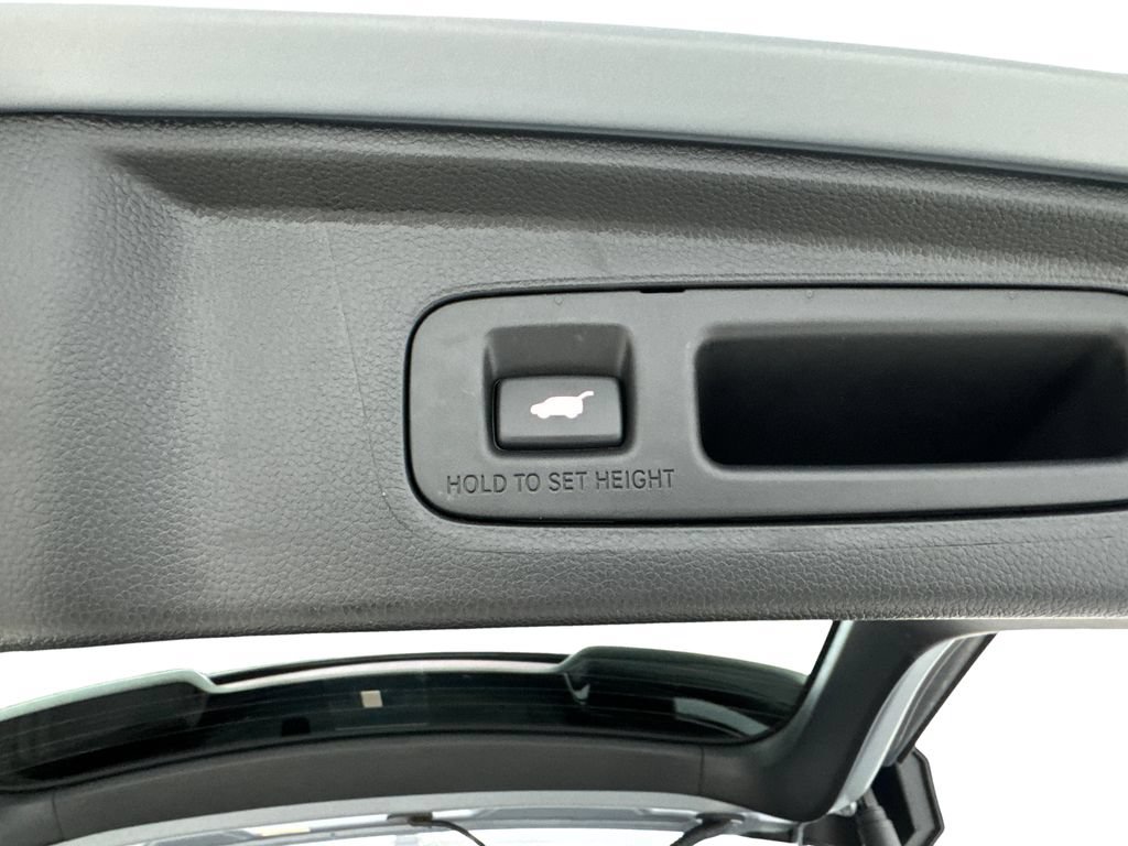 Used 2025 Honda CR-V Sport Touring image 77