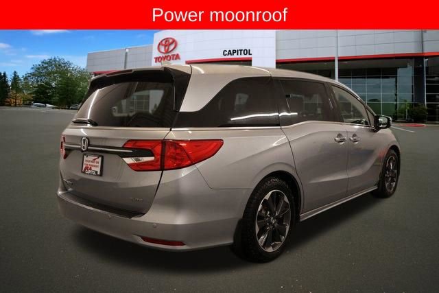 Used 2023 Honda Odyssey Elite image 3