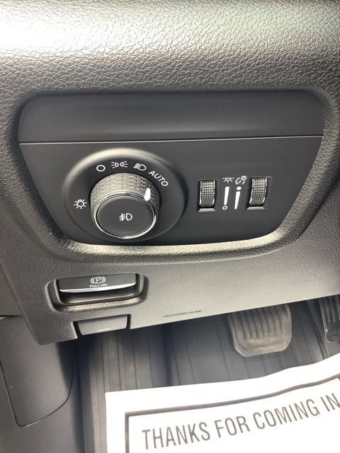 Certified 2023 Jeep Grand Cherokee L Limited AWD/4WD image 37