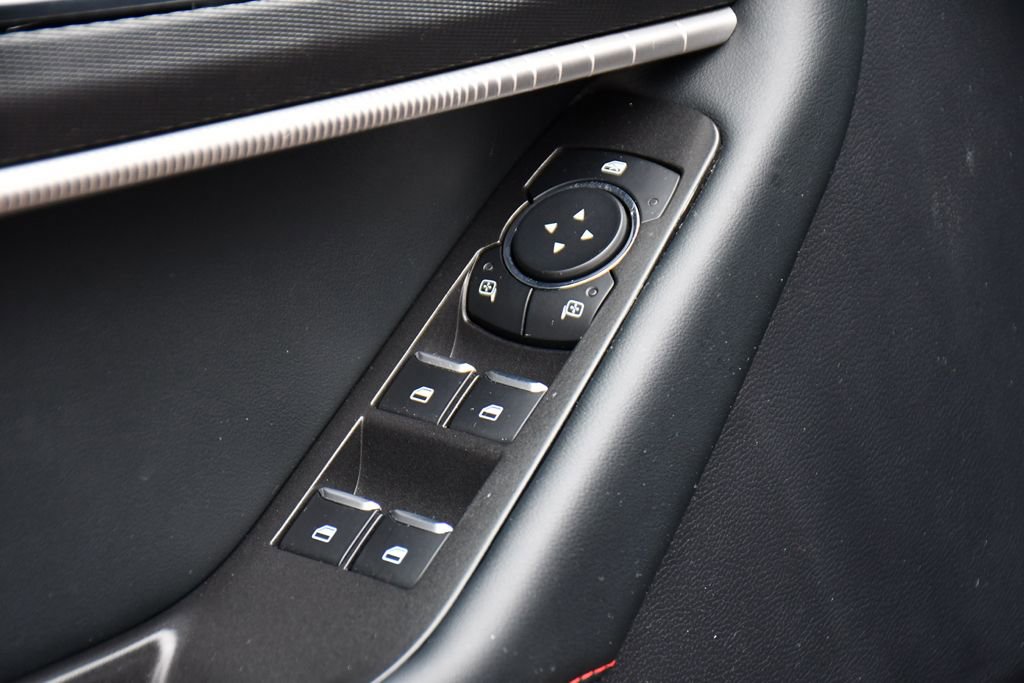 Used 2025 Ford Explorer ST-Line image 23