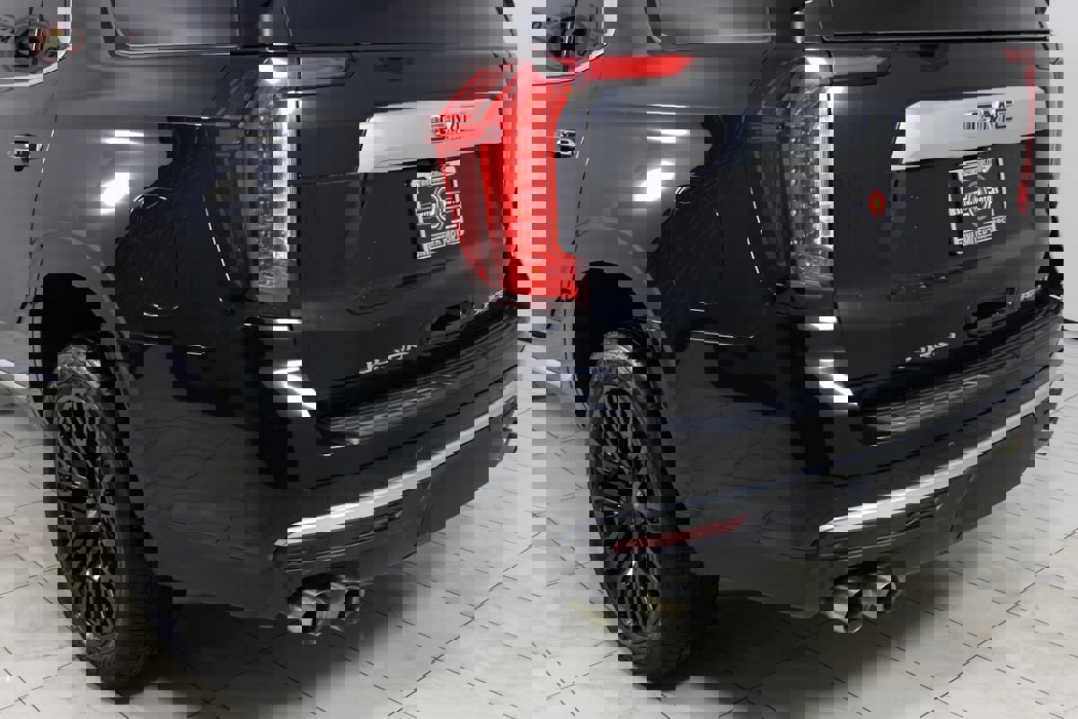 Used 2022 GMC Yukon Denali image 45