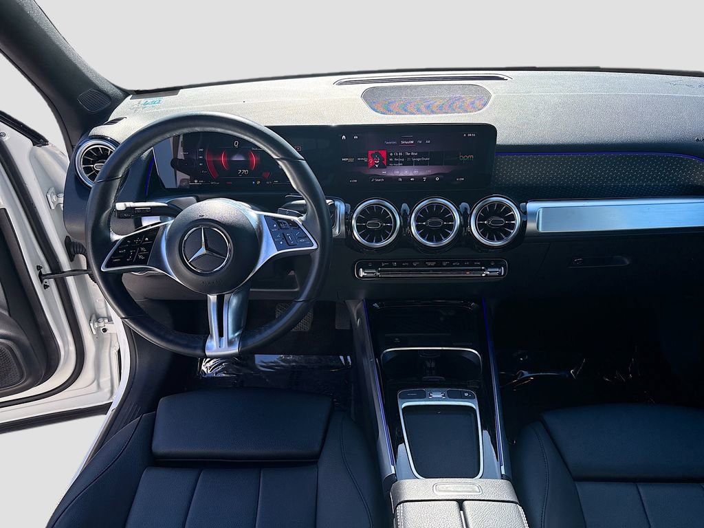 Used 2024 Mercedes-Benz GLB 250 image 46