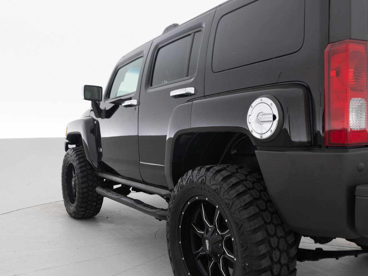Used 2007 HUMMER H3 AWD/4WD image 13
