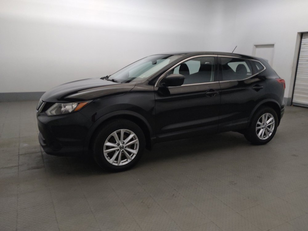 Used 2019 Nissan Rogue Sport S w/ Appearance Package AWD/4WD image 2