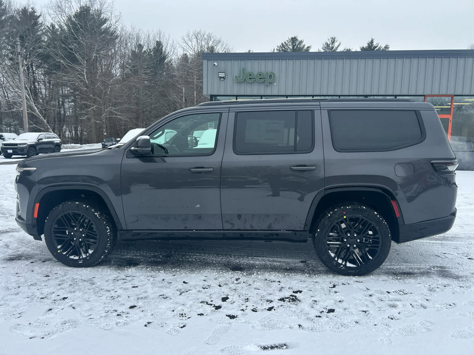 New 2026 Jeep Grand Wagoneer Limited image 10