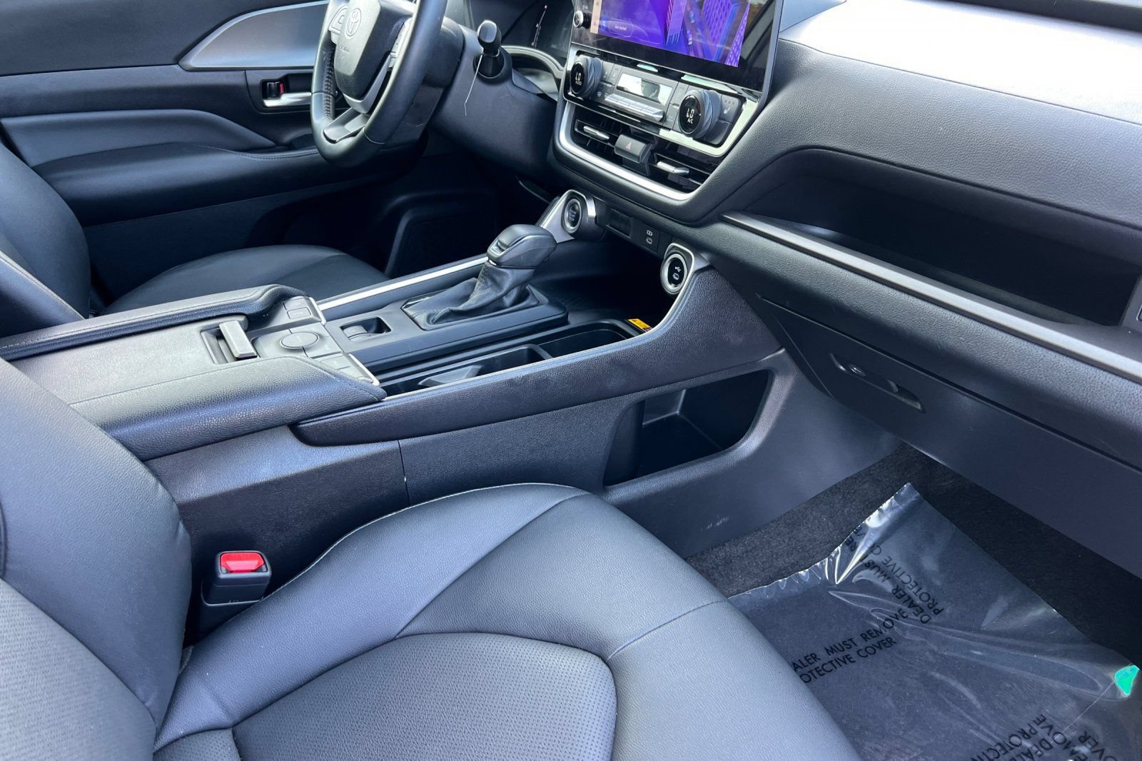 Used 2024 Toyota Grand Highlander FWD image 18