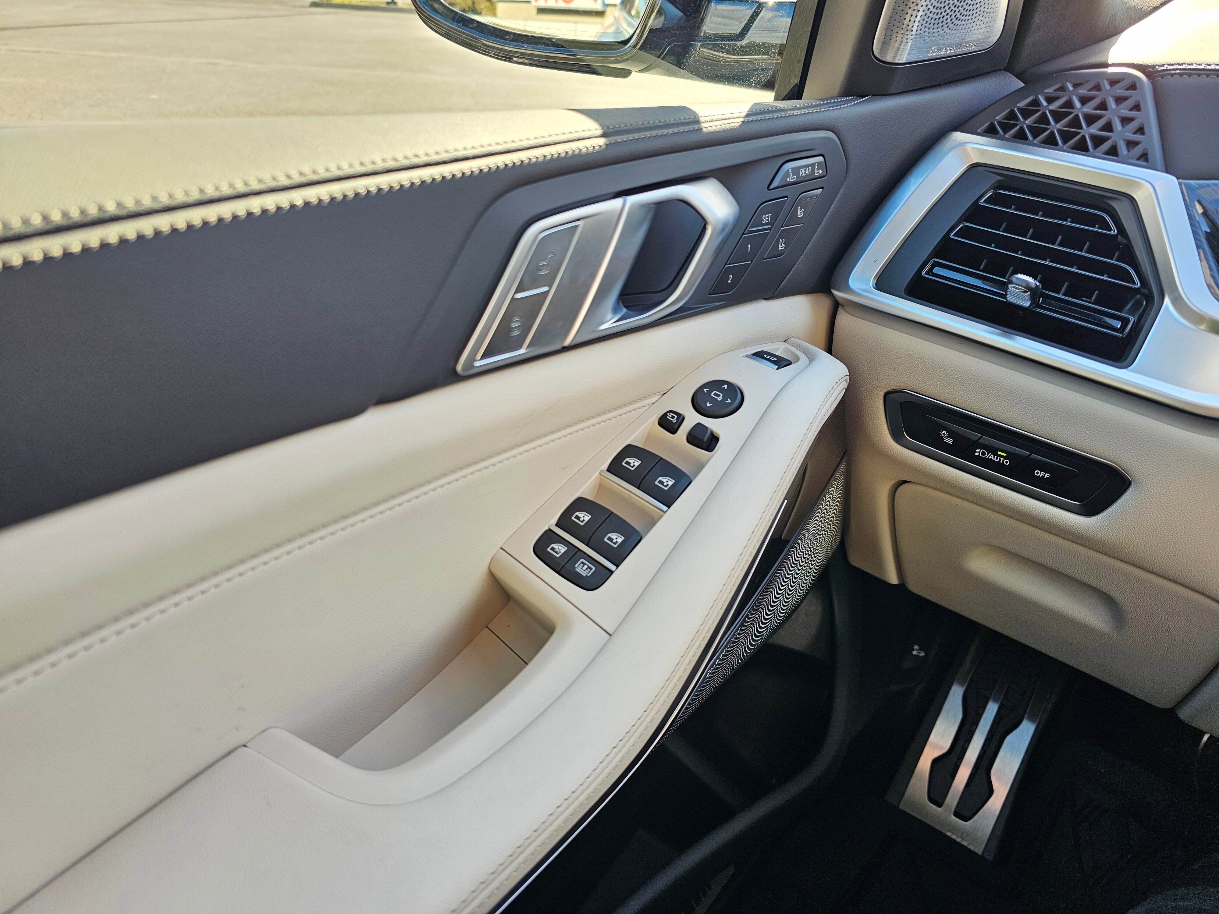 New 2026 BMW X7 M60i AWD/4WD image 61