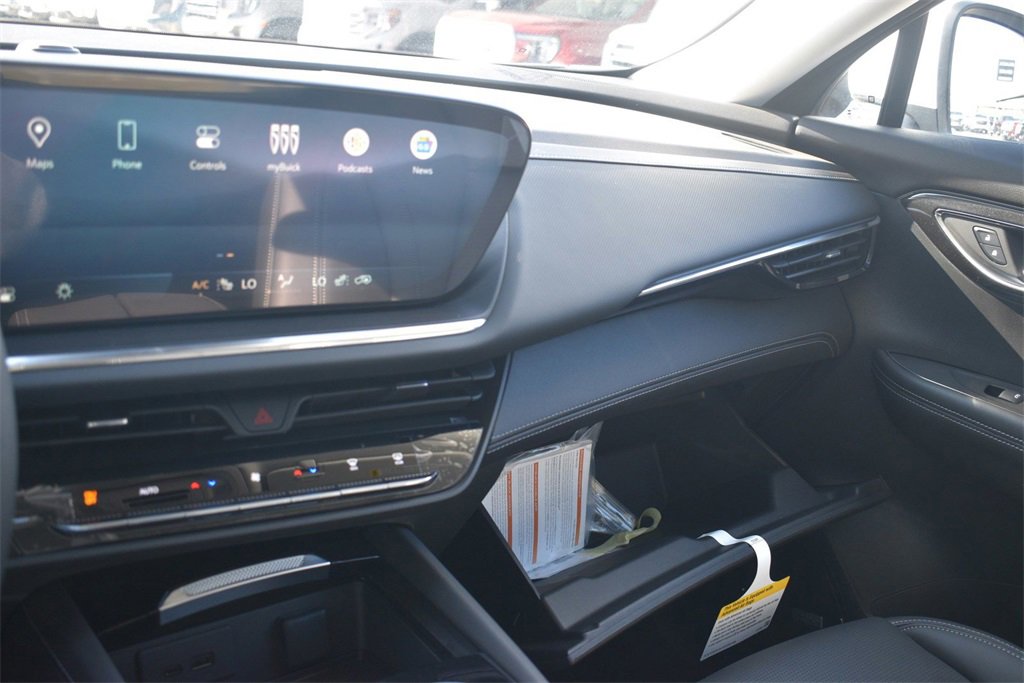 New 2025 Buick Envision Preferred image 36