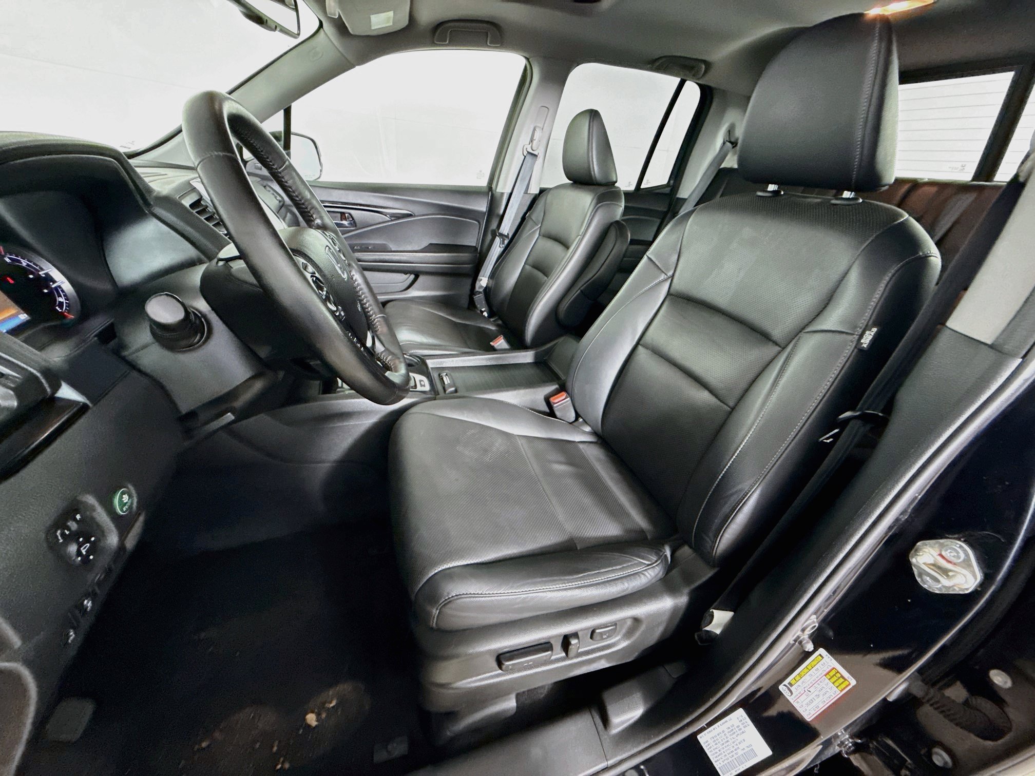 Used 2018 Honda Ridgeline RTL-E image 25