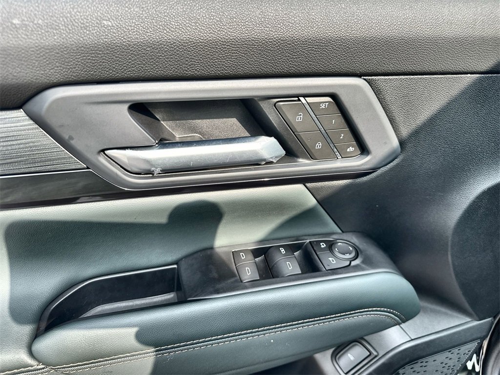 New 2026 GMC Terrain AT4 w/ Convenience Package III image 22