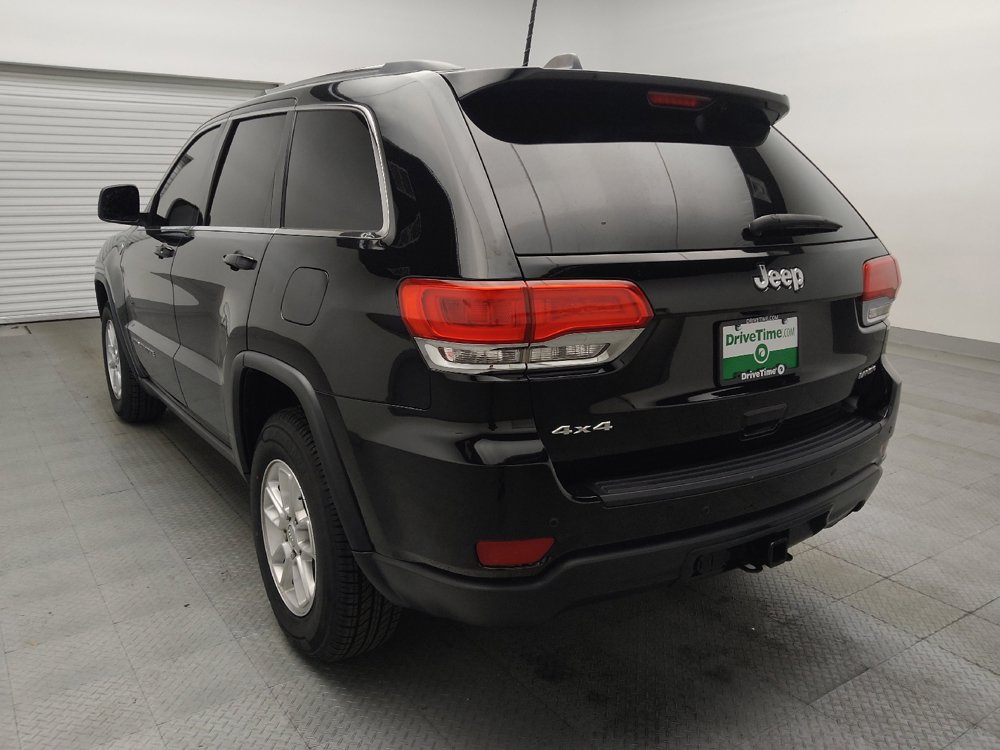 Used 2019 Jeep Grand Cherokee Laredo AWD/4WD image 5