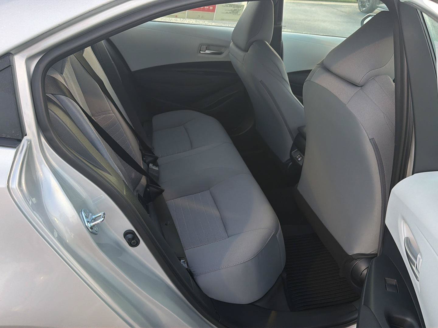New 2026 Toyota Corolla SE FWD image 12
