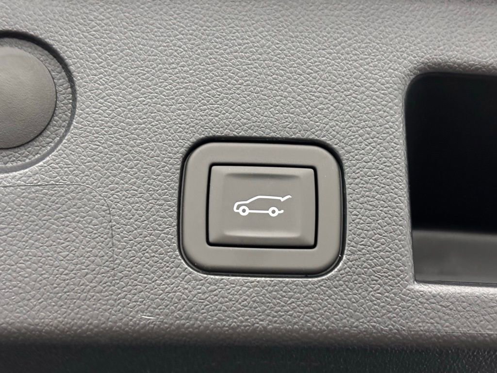 New 2026 GMC Terrain Elevation w/ Elevation Premium Package image 15