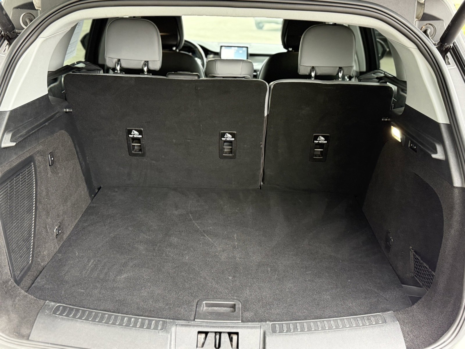 Used 2020 Lincoln Corsair Reserve w/ Equipment Group 201A image 37