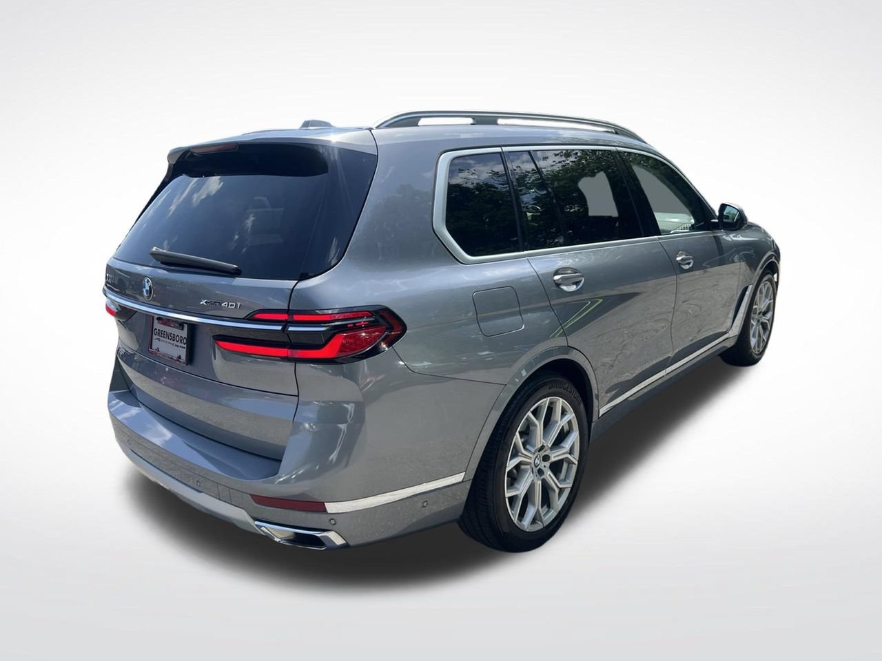 Used 2023 BMW X7 xDrive40i w/ Parking Assistance Package AWD/4WD image 5