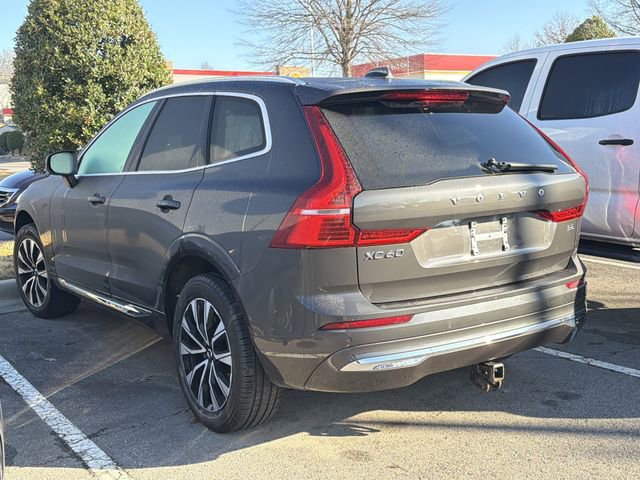 Used 2023 Volvo XC60 B5 Plus image 8
