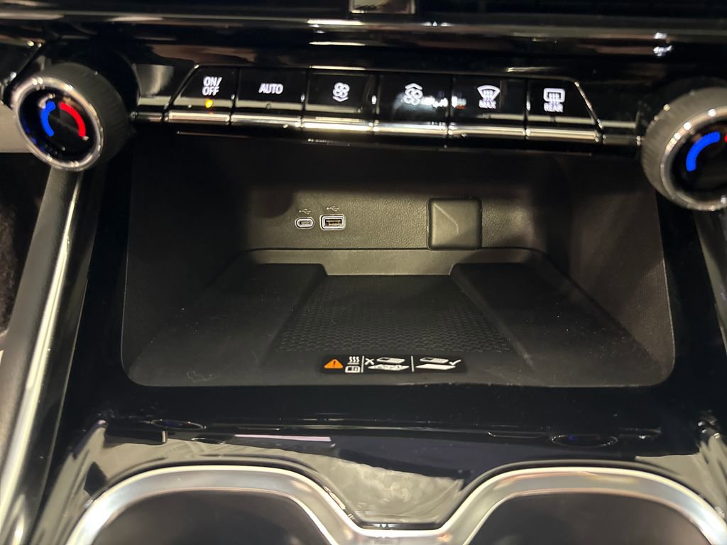 New 2026 Chevrolet Traverse RS FWD image 22