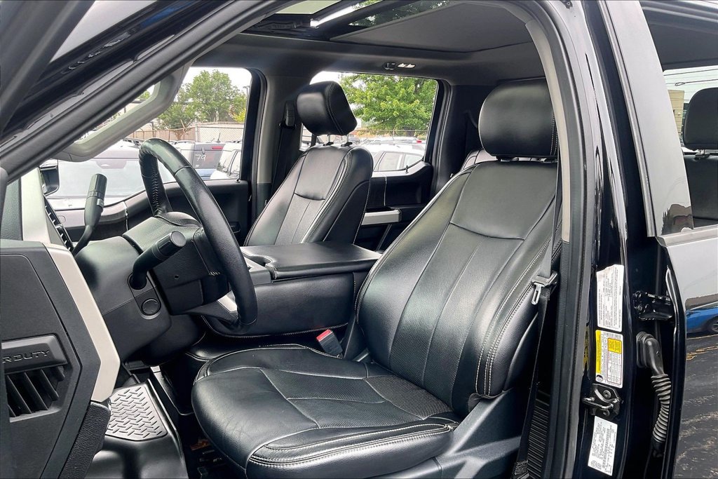 Used 2021 Ford F250 Lariat AWD/4WD image 24