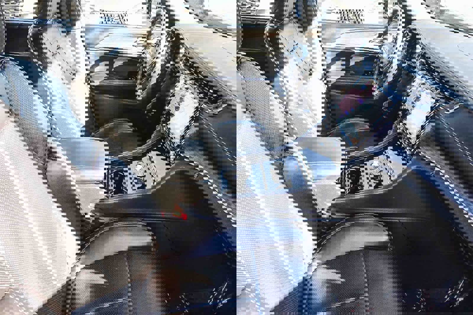 Used 2023 Jeep Grand Cherokee Overland w/ Adv Protech Group III image 15