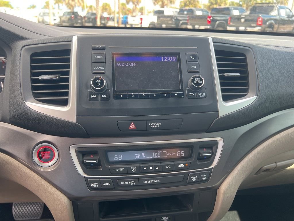 Used 2017 Honda Ridgeline RTS image 10