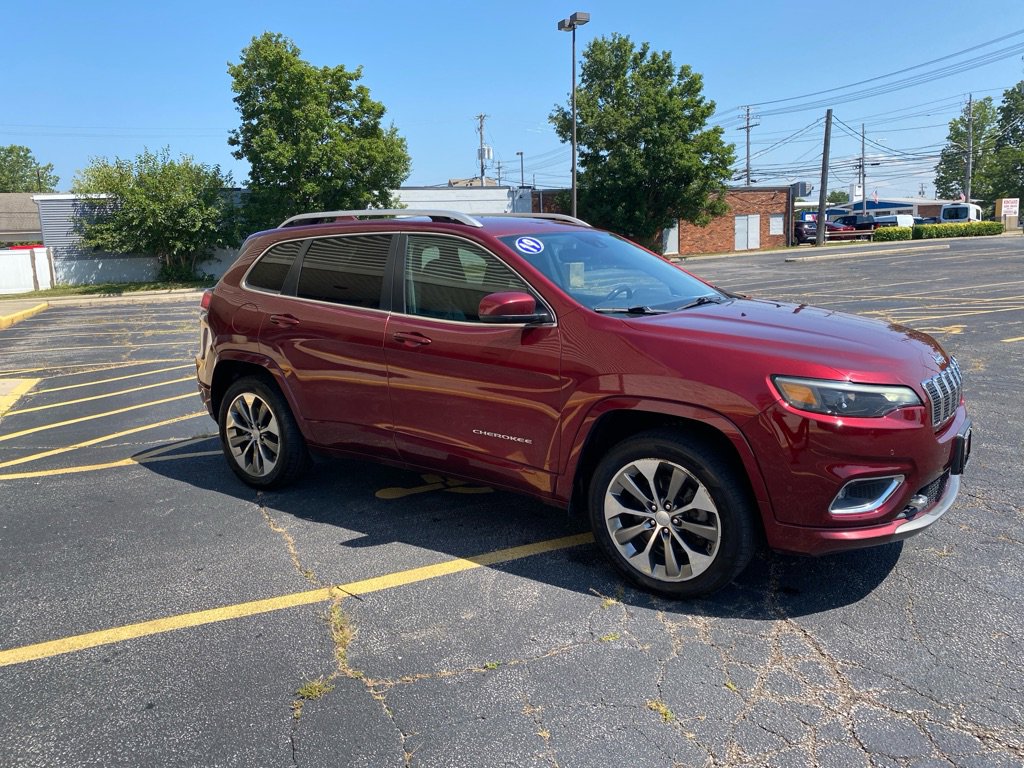 Used 2019 Jeep Cherokee Overland w/ Technology Group image 7