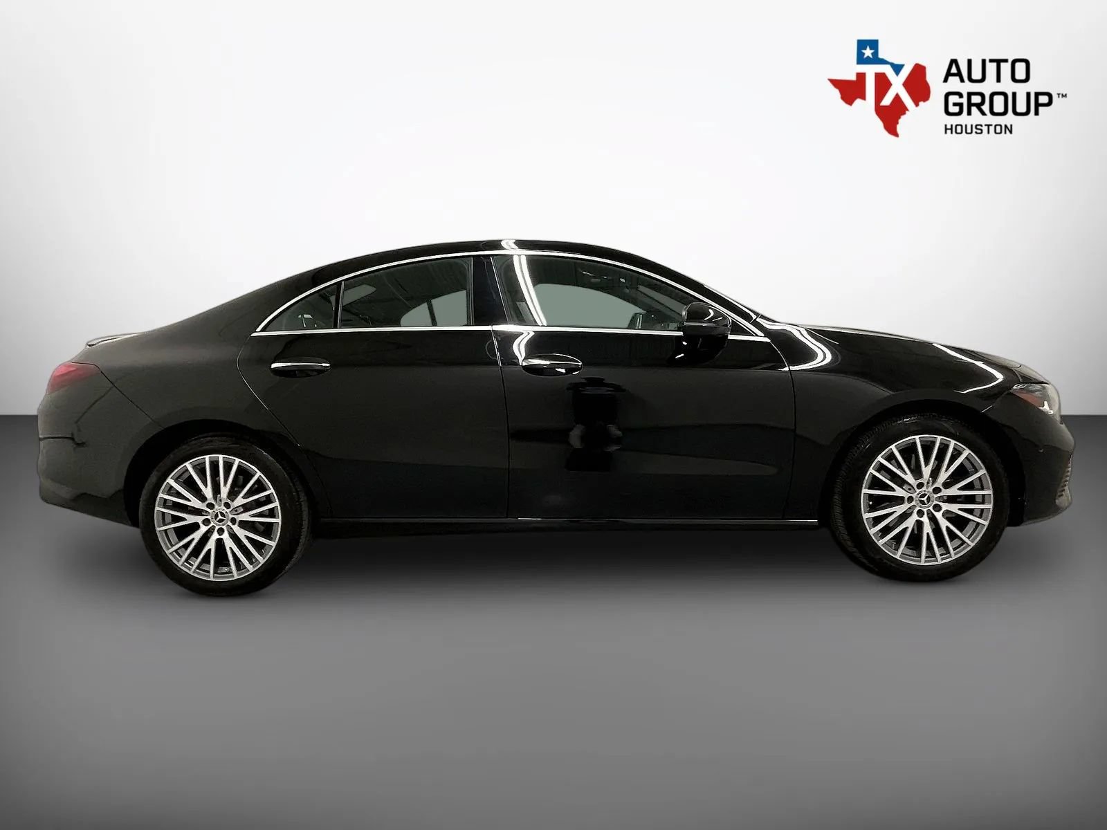 Used 2024 Mercedes-Benz CLA 250 image 8