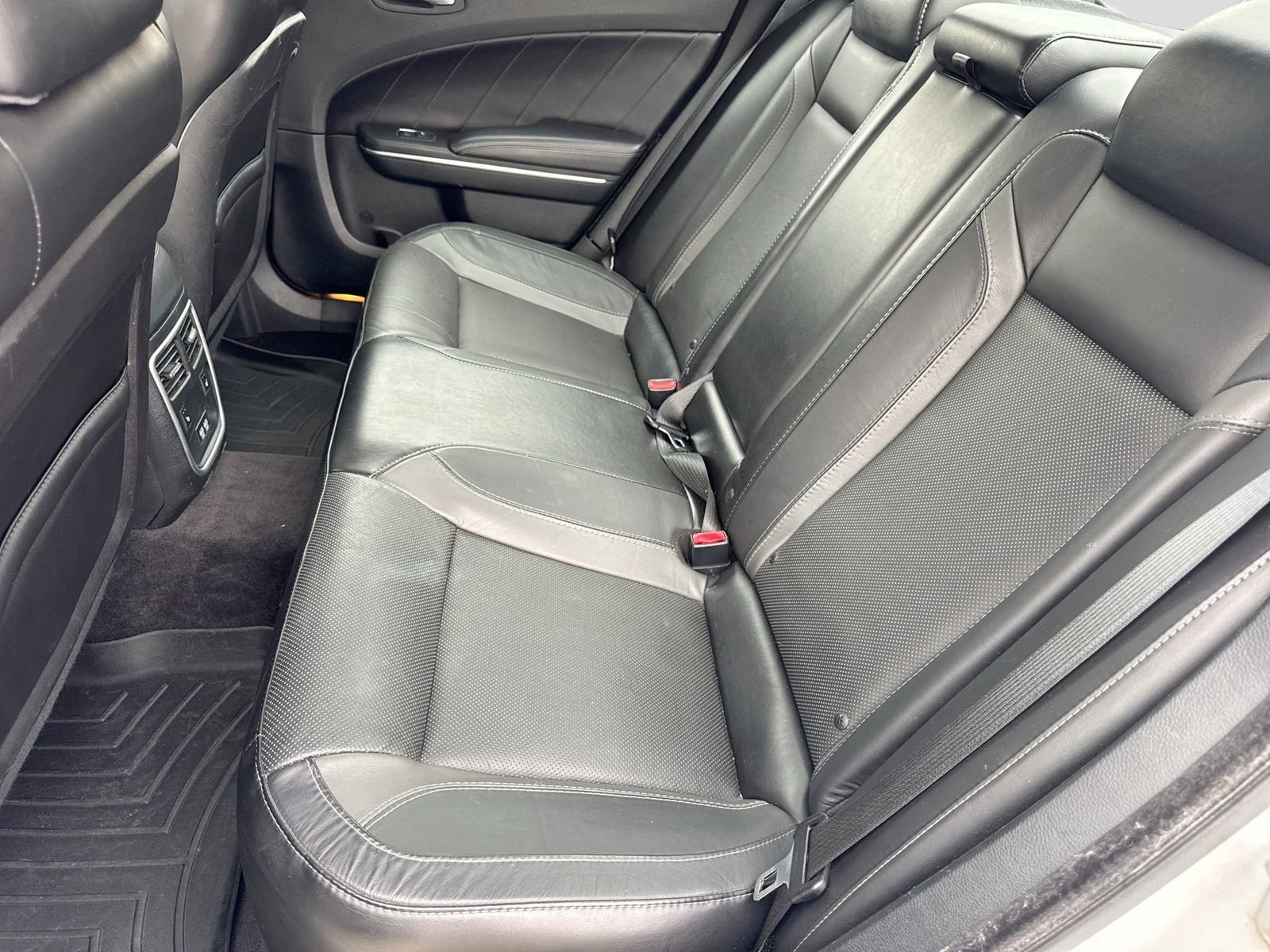 Used 2018 Dodge Charger GT AWD/4WD image 24