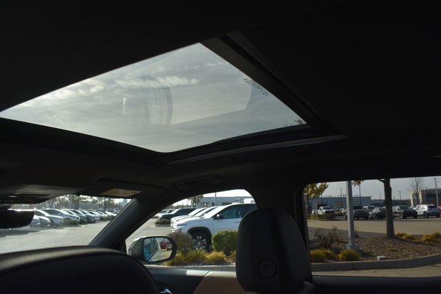 New 2026 Chevrolet Equinox ACTIV w/ Safety and Technology Package image 19