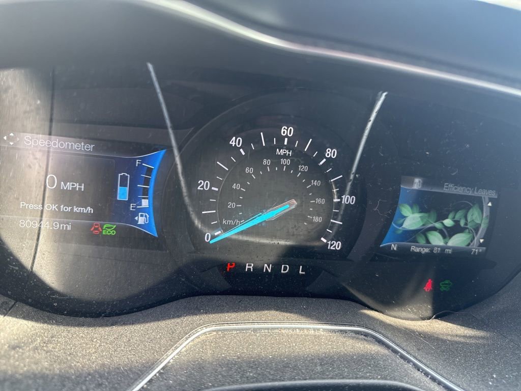 Used 2018 Ford Fusion SE FWD image 3