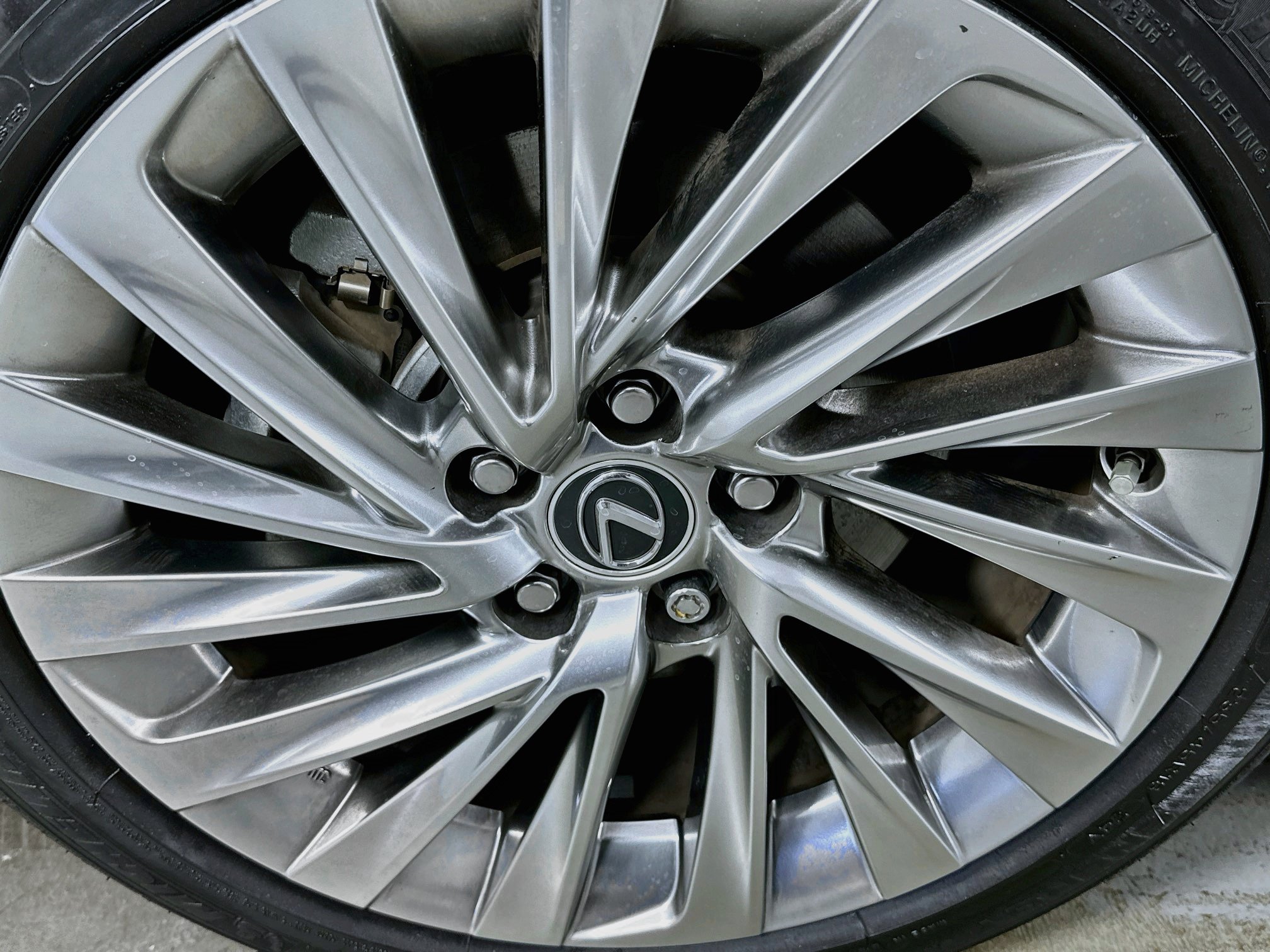 Used 2023 Lexus ES 350 Ultra Luxury w/ Accessory Package (Z1) FWD image 31