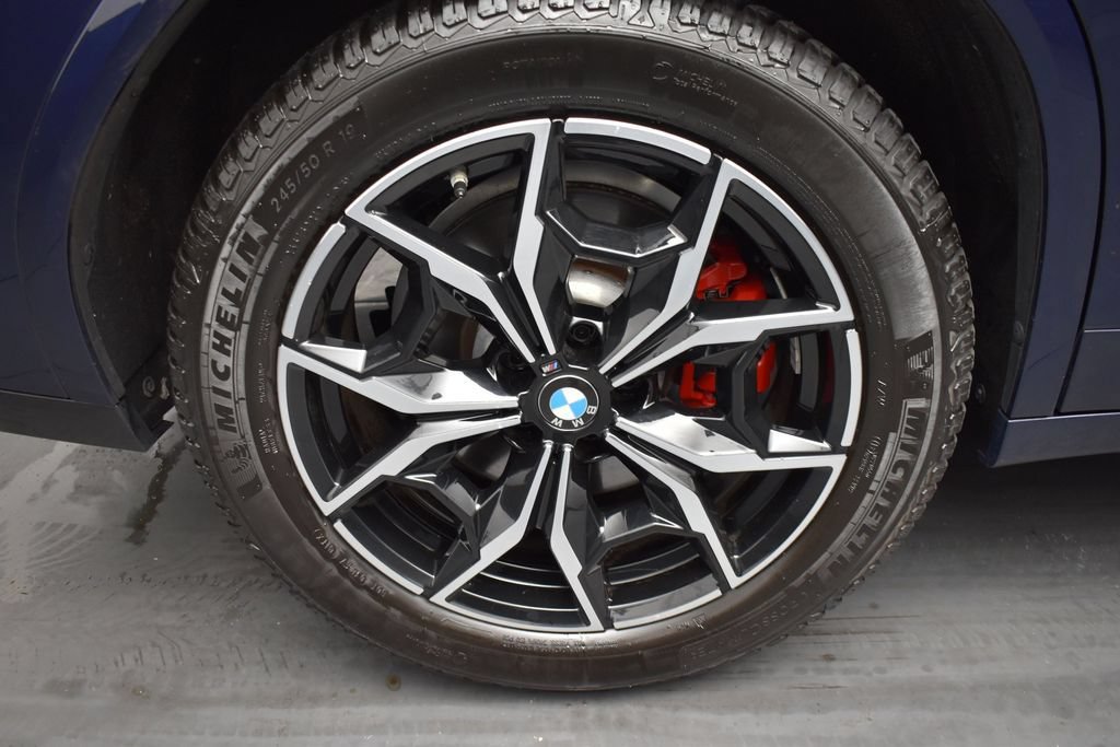 Used 2024 BMW X4 M40i AWD/4WD image 17