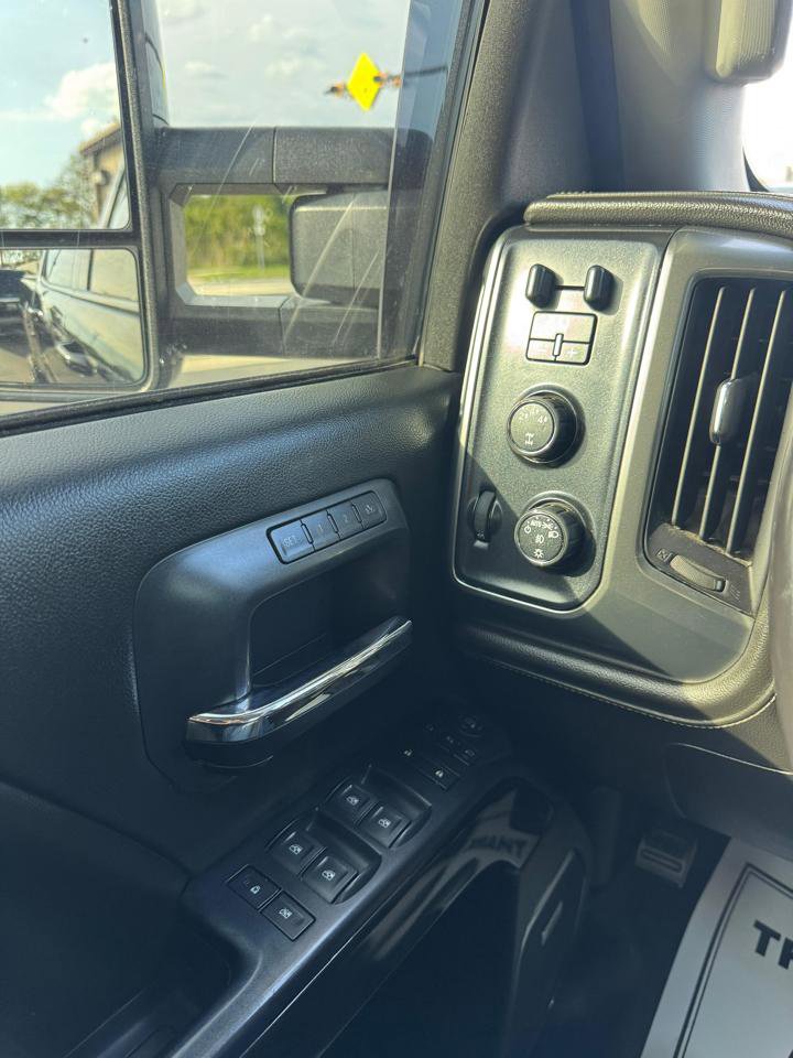 Used 2016 Chevrolet Silverado 2500 LTZ w/ Duramax Plus Package AWD/4WD image 11