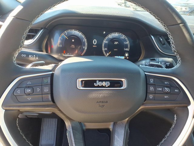 New 2025 Jeep Grand Cherokee L Limited w/ Luxury Tech Group II image 14