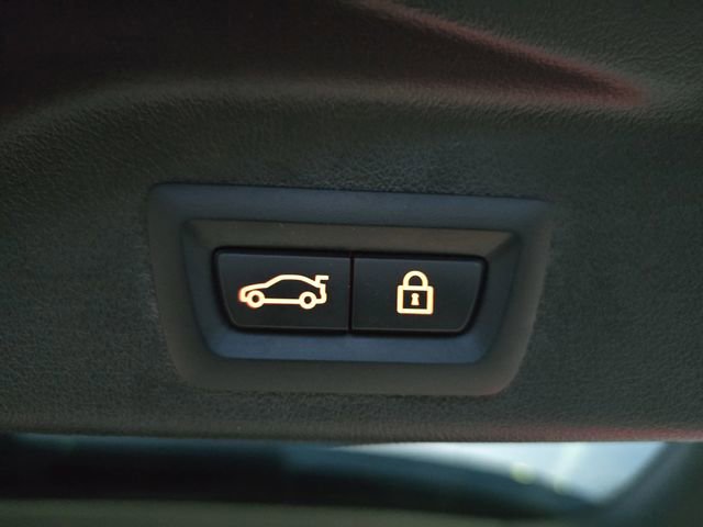 Used 2021 BMW X5 xDrive40i w/ Premium Package image 13