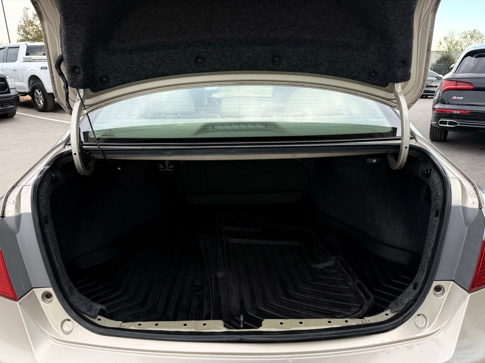 Used 2013 Honda Accord EX-L image 43