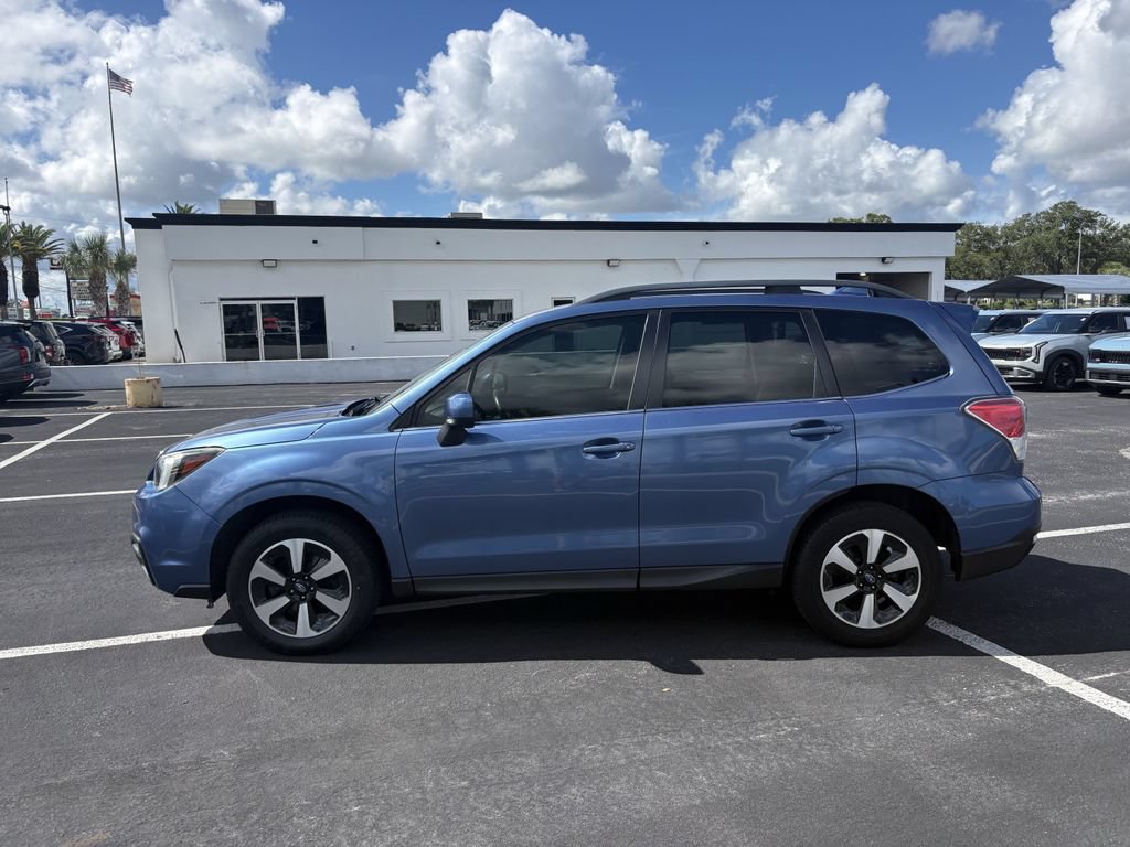 Used 2018 Subaru Forester 2.5i Limited AWD/4WD image 5