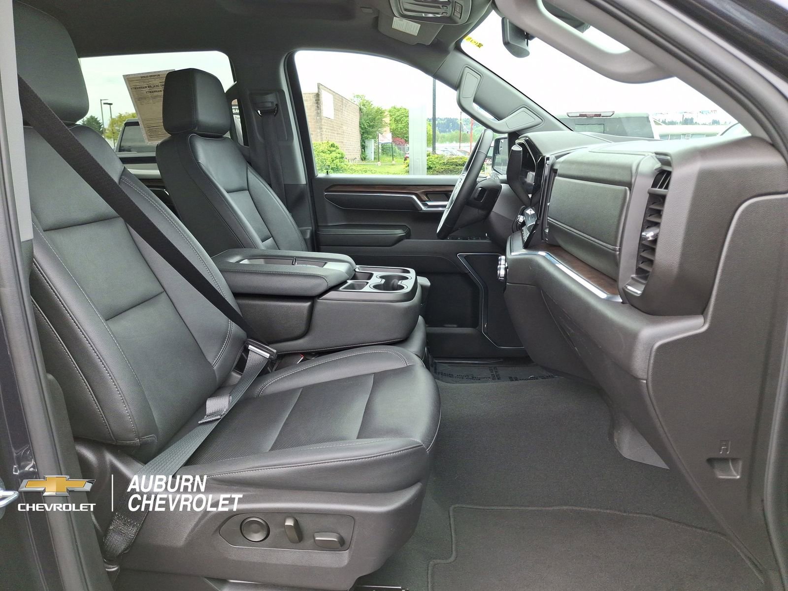 Certified 2024 GMC Sierra 1500 SLT image 24