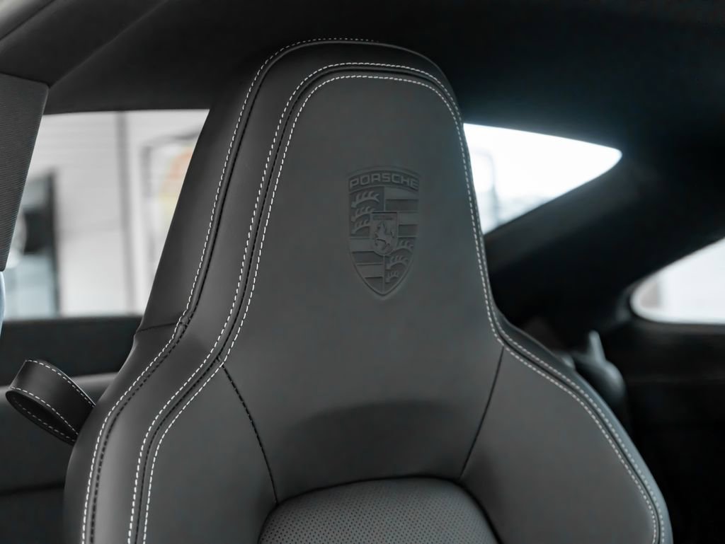 Certified 2024 Porsche 911 Carrera 4S AWD/4WD image 31