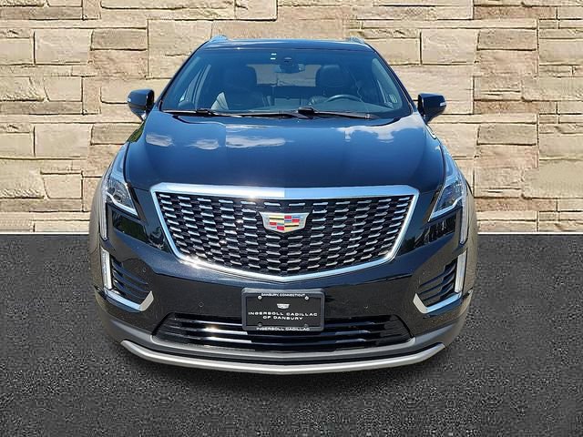Certified 2022 Cadillac XT5 Premium Luxury AWD/4WD image 2