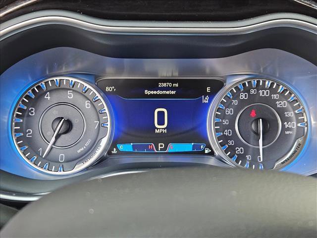 Used 2016 Chrysler 200 C w/ Navigation & Sound Group I image 10