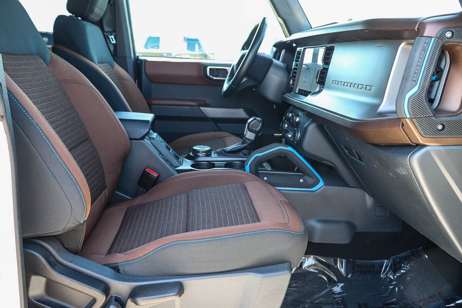 Used 2022 Ford Bronco Outer Banks w/ Sasquatch Package AWD/4WD image 17