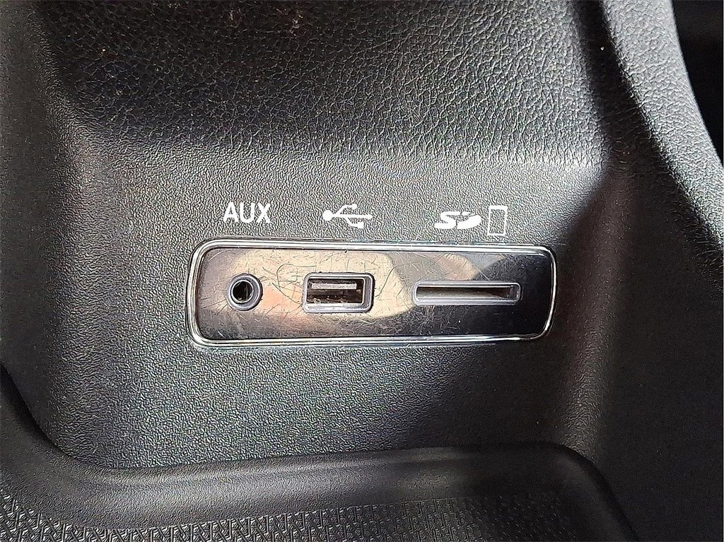 Used 2014 Dodge Durango R/T w/ Technology Group image 27