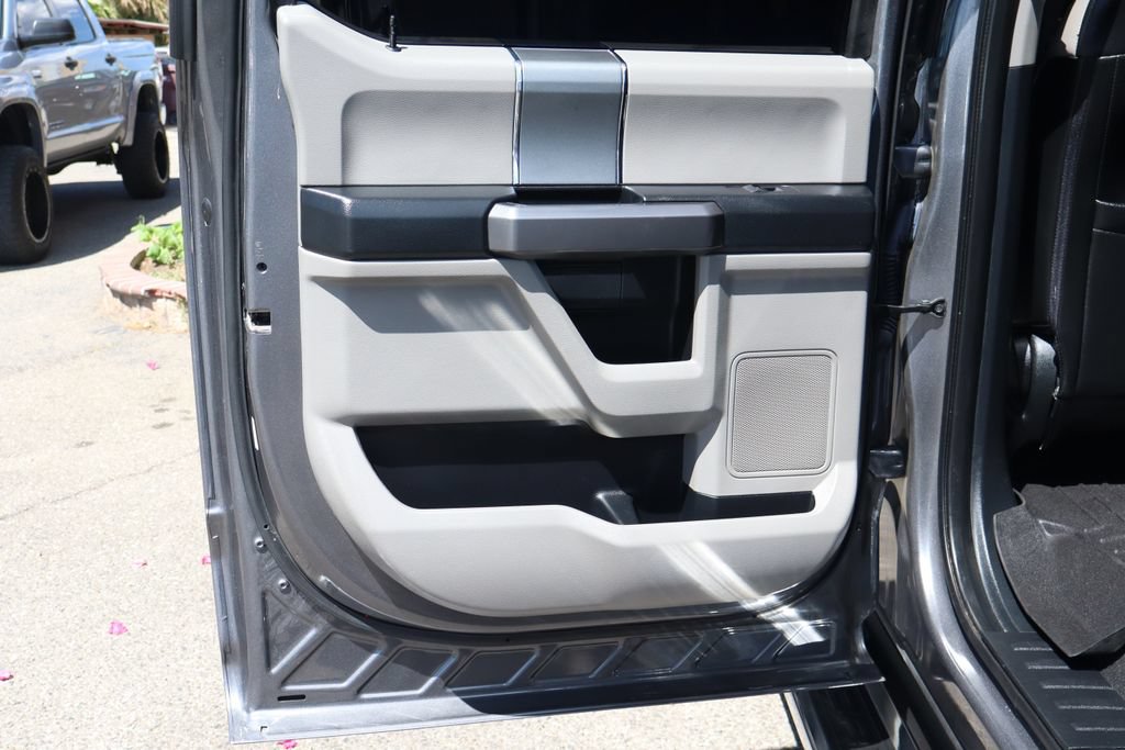 Used 2021 Ford F250 XLT w/ XLT Premium Package AWD/4WD image 48