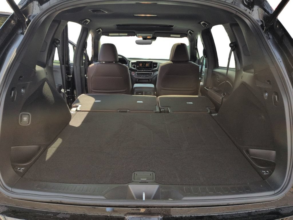 Used 2025 Honda Passport EX-L image 29