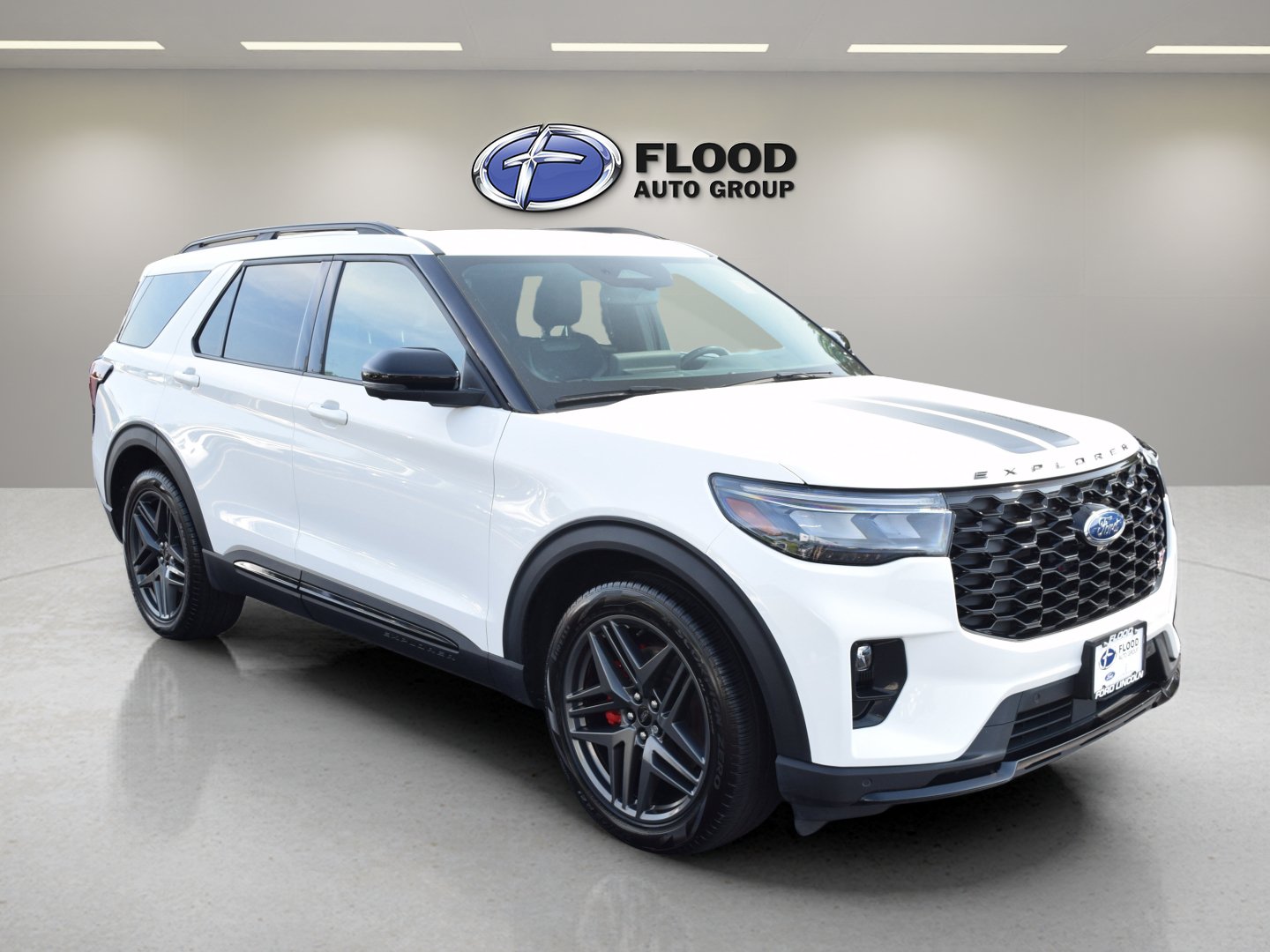 Used 2025 Ford Explorer ST w/ Sun And Sound Package AWD/4WD image 1