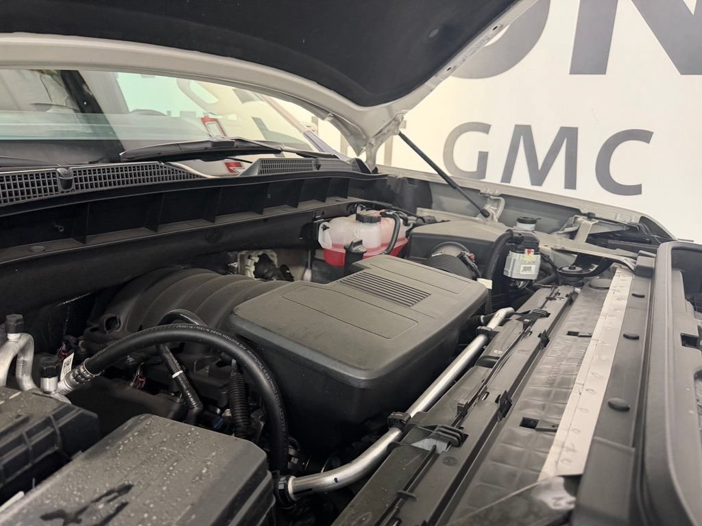 New 2026 GMC Sierra 1500 AT4 w/ AT4 Premium Package AWD/4WD image 3