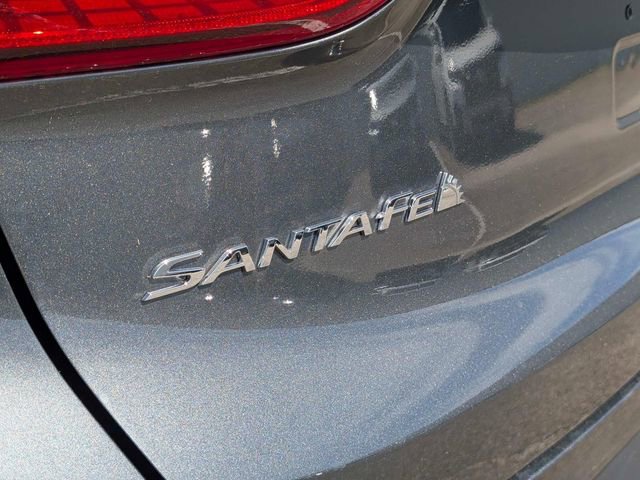 Used 2020 Hyundai Santa Fe Limited image 10